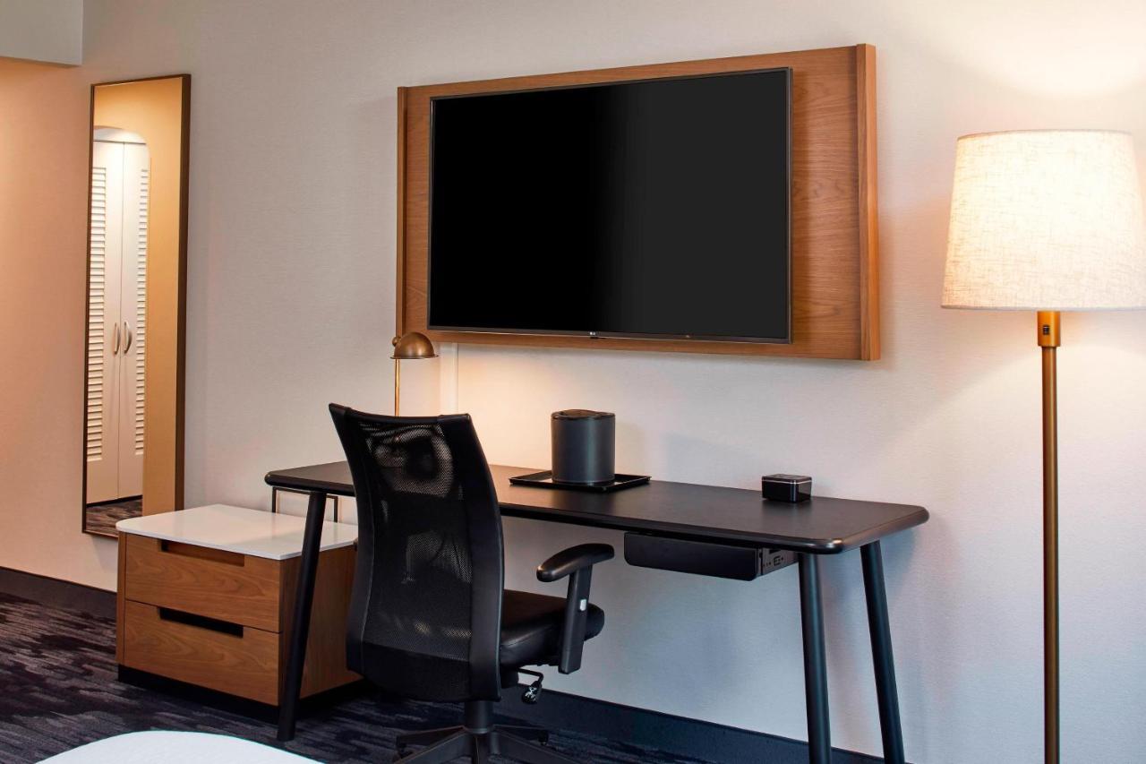 Fairfield Inn & Suites By Marriott Albany Airport Екстериор снимка