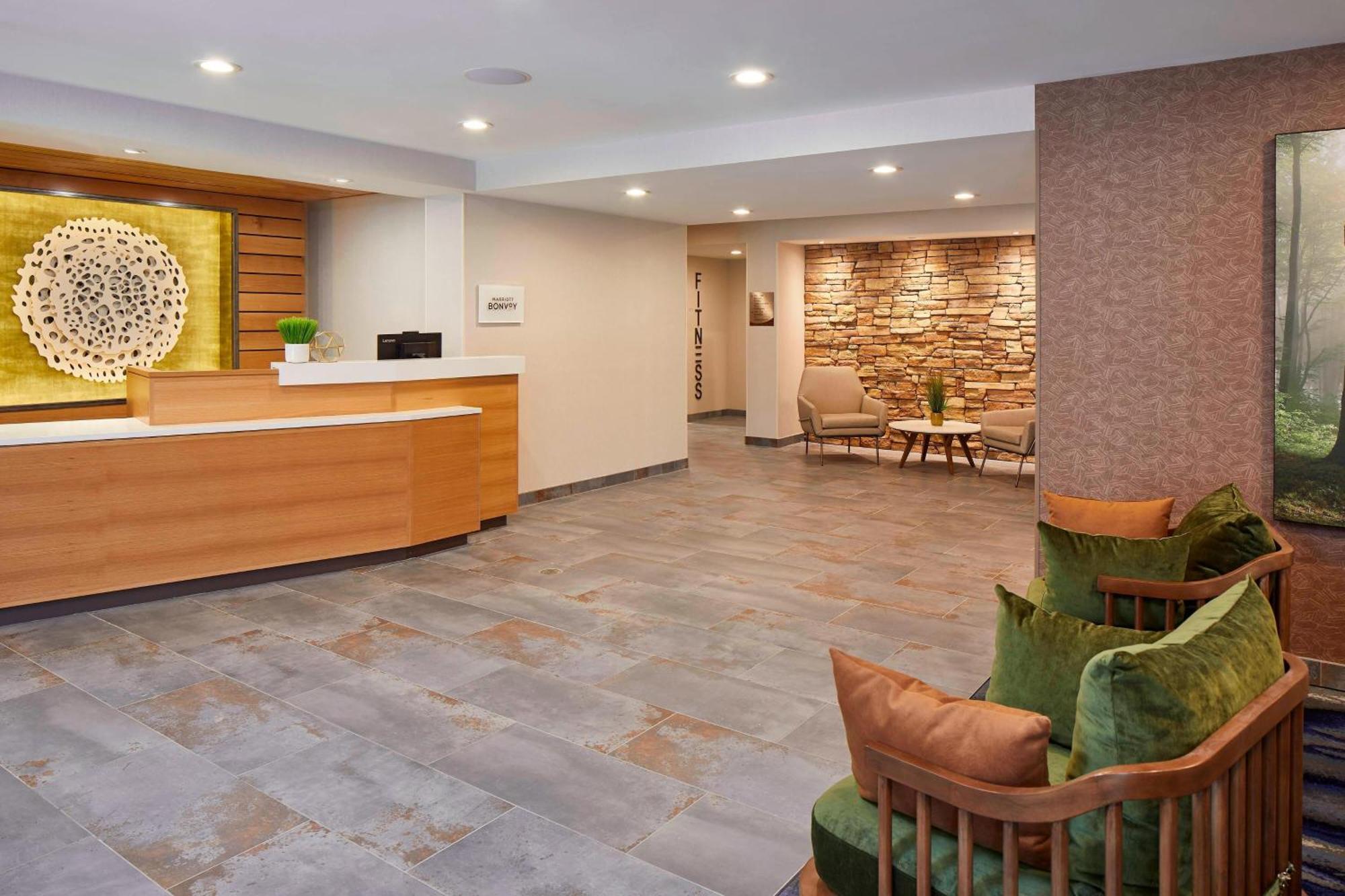 Fairfield Inn & Suites By Marriott Albany Airport Екстериор снимка